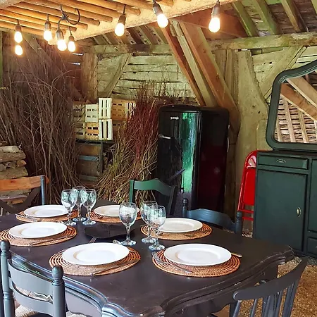 Charmante Ecurie Renovee Avec Jardin, Salle Commune, Espaces De Jeux Enfants Et Decouvertes Botaniques - Fr-1-600-221 بيت للعطل *