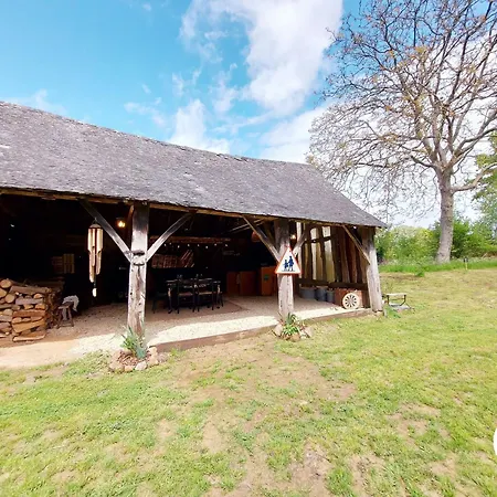 Charmante Ecurie Renovee Avec Jardin, Salle Commune, Espaces De Jeux Enfants Et Decouvertes Botaniques - Fr-1-600-221 * Montenay